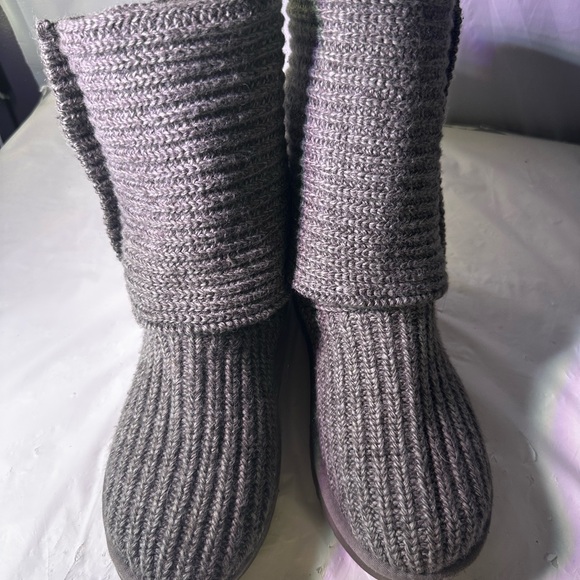 UGG Gray Knit Heeled Boots - Picture 10 of 14